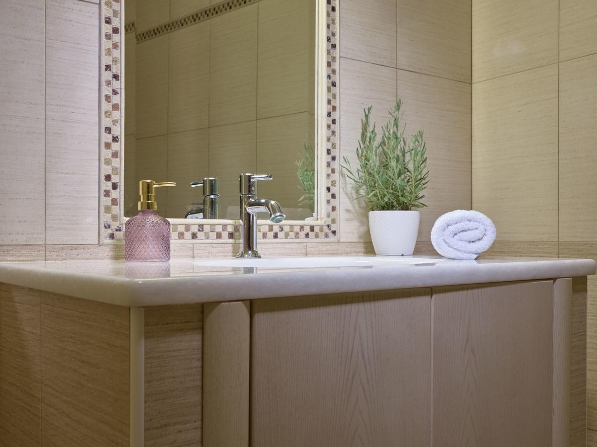 Giovanna'S Lux Apartment Закінф Екстер'єр фото