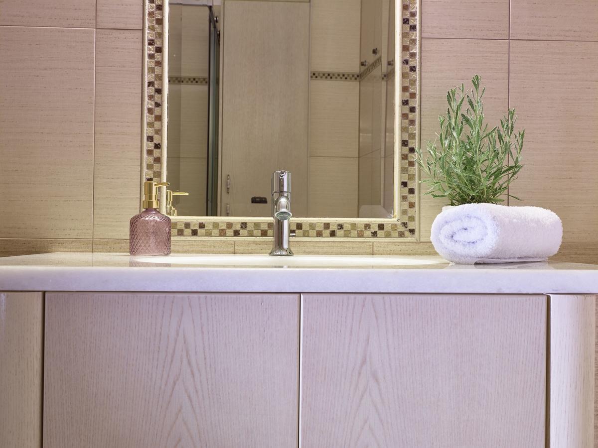 Giovanna'S Lux Apartment Закінф Екстер'єр фото